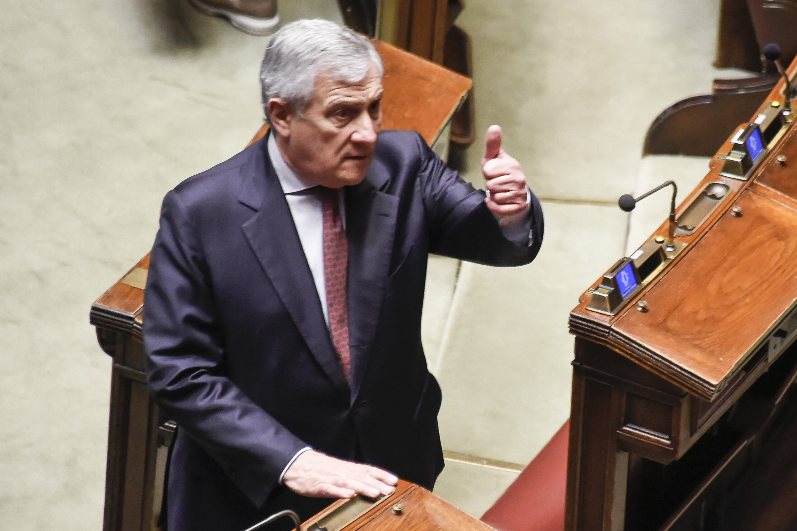 Tajani Marina E La Famiglia Berlusconi Saranno Vicini A Forza Italia