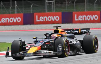 Gp Spagna Verstappen trionfa con Red Bull e Ferrari giù dal podio L