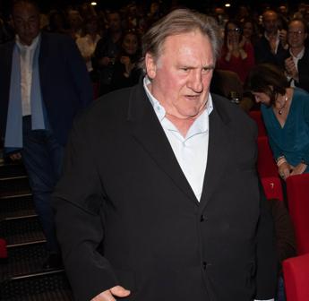 Riprende il processo a Depardieu, la Francia è divisa