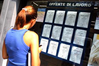 Dal 2011 emigrati per scelta di vita e lavoro 550mila giovani, oltre un terzo dal Nord