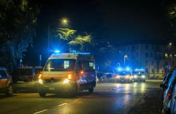 Sedicenne accoltellato a Milano