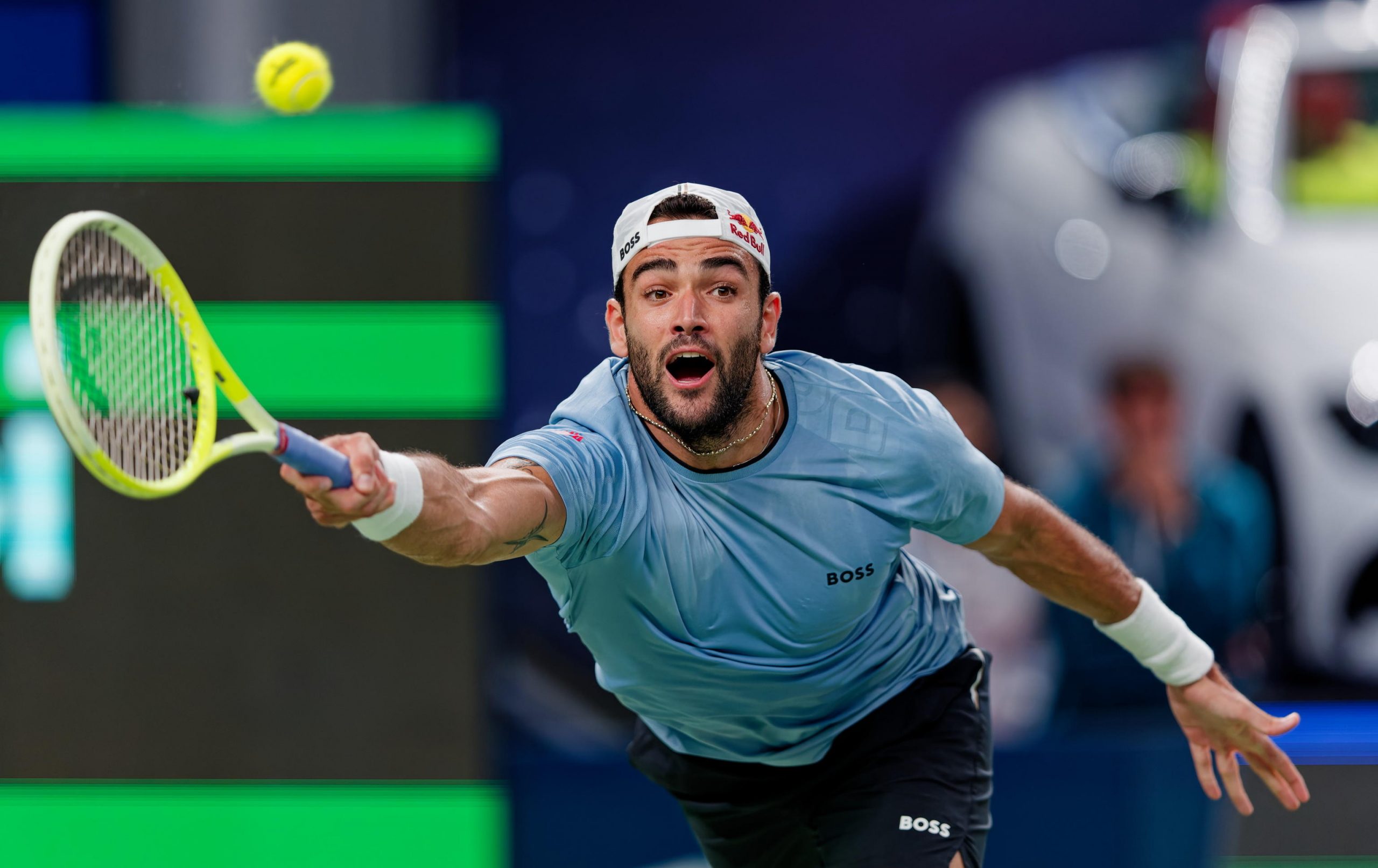 Tennis, Berrettini esce al secondo turno del torneo di Shanghai