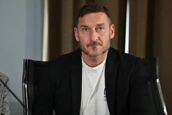 Evasione fiscale, Totti indagato per i guadagni  dagli sponsor