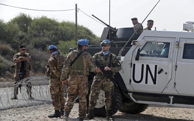 Israele spara su Hezbollah in Siria. Unifil sotto il fuoco continuo. Riad Tel Aviv, è gelo