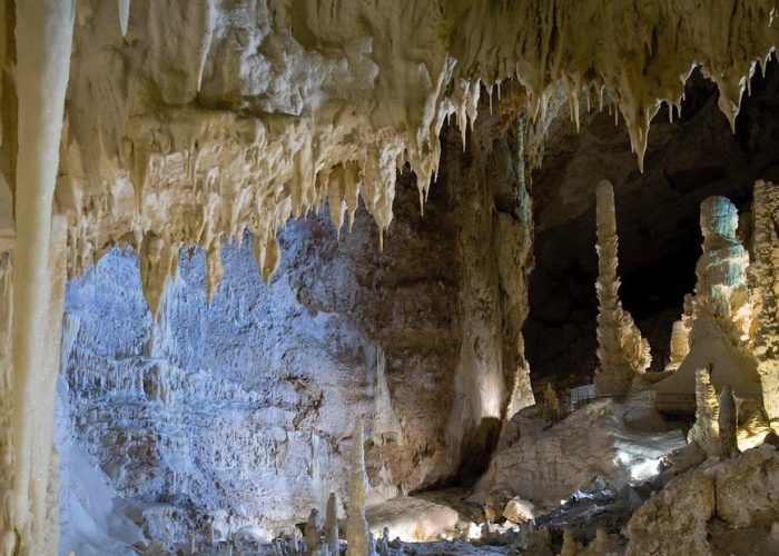 Ottiglio, la Grotta dei Saraceni e la “Maga Alcina”