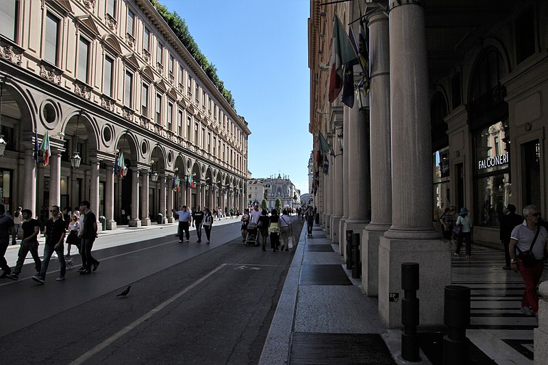 Via Roma pedonale? Un errore